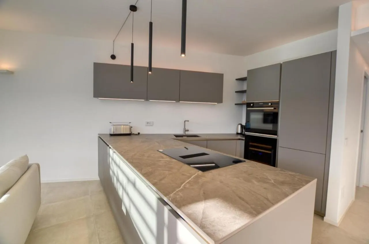 Apartament Casa Antonia 2 Lenno 0*,